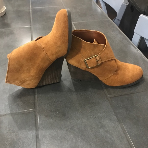 Lucky Brand Shoes - ☮️LUCKY BRAND WEDGE BOOTIES ☮️